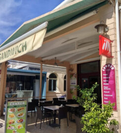Center Cafe Creperie (Μανωλίτσης Σπύρος Θεοδοσ.)