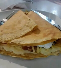Center Cafe Creperie (Μανωλίτσης Σπύρος Θεοδοσ.)