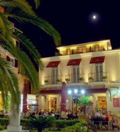 Cafe Boschetto (Θερμός Μιχάλης & Μανώλης Θεοδωρ.)