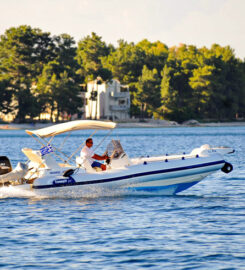 PipisBoats
