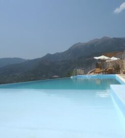 Amalia Villas (Ζήκου Κωνσταντίνα)