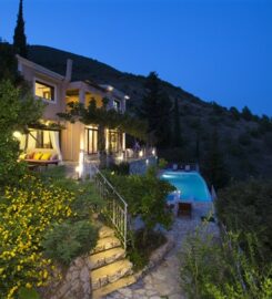 Amalia Villas (Ζήκου Κωνσταντίνα)