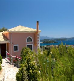 Amalia Villas (Ζήκου Κωνσταντίνα)
