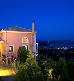 Amalia Villas (Ζήκου Κωνσταντίνα)