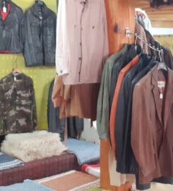 Leathers & Furs (Σταύρακας Σπύρος)