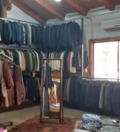 Leathers & Furs (Σταύρακας Σπύρος)