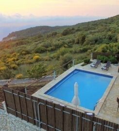 Lefkada Rentals (Κακλαμάνη Άννα Βασ.)