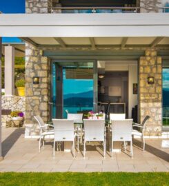 Porto Katsiki Estate (Βαζούκη Βάσω)