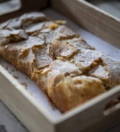 Rania Coffees and Sweets (Ζαχαροπούλου Ουρανία)