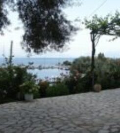 Villa Galanos (Μανωλίτση Αργυρώ, Σούνδιας Πραξιτέλης Δημ.)