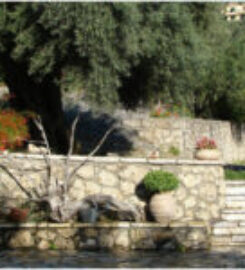 Villa Galanos (Μανωλίτση Αργυρώ, Σούνδιας Πραξιτέλης Δημ.)