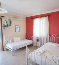 Giorgio Studios and Apartments (Γράψα Αικατερίνη Γεω.)