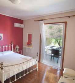 Giorgio Studios and Apartments (Γράψα Αικατερίνη Γεω.)