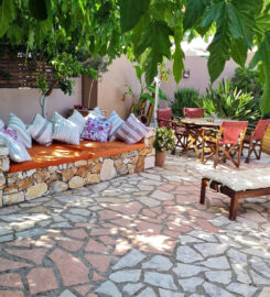 Athina Residence Nydri (Μουζάκης Παναγιώτης Ι.)