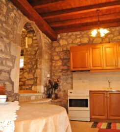 The Stone House (Κοντογιώργη Μαρία)