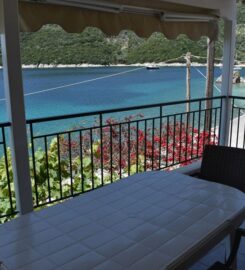 Poros Seaside (Κονιδάρης Κρίτων Γ.)