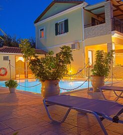 Azalea Villas (Φατούρου – Καραβία Σπυριδούλα Κ.)