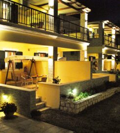 Azalea Villas (Φατούρου – Καραβία Σπυριδούλα Κ.)