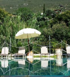 Azalea Villas (Φατούρου – Καραβία Σπυριδούλα Κ.)