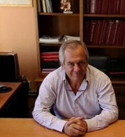Μικρώνης Ζώης