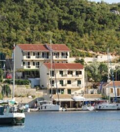 Sivota Bay (Κτενάς Σπυρίδων Χρ.)