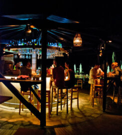 K Beach Bar (Καββαδάς Χαρίλαος & Γεώργιος Παναγ.)