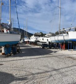 Belegrinos Marine Service & Boat yard (Μπελεγρίνος Κωνσταντίνος Ιωα.)