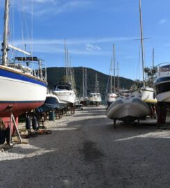 Belegrinos Marine Service & Boat yard (Μπελεγρίνος Κωνσταντίνος Ιωα.)