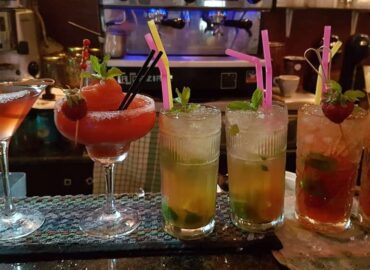 Stoa Cafe & Cocktail Bar