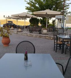 Στο Λιμάνι (Μαραγκάκης Εμμανουήλ)