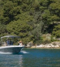 K&I Vlicho Boats
