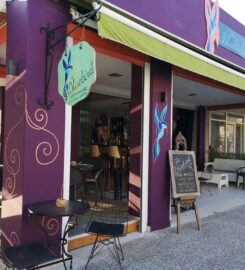 The Bluebird – Art & Music Bar