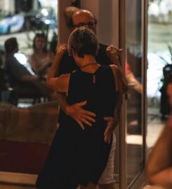 The Bluebird – Art & Music Bar