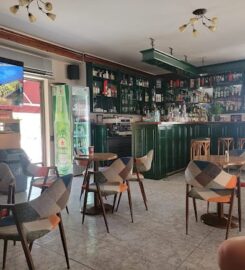 Cafe Mimikos (Αφοί Κονιδάρη)